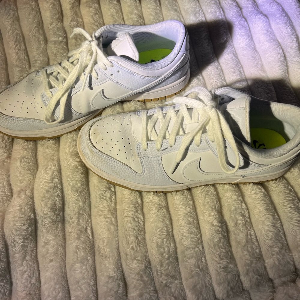 Nike White and lavender dunks